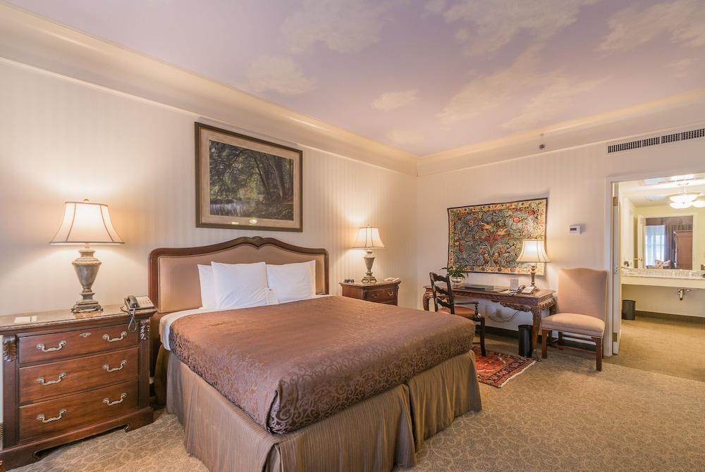 O.Henry Hotel Greensboro Bagian luar foto